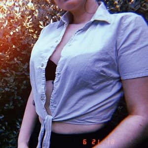 Light wash denim button up tie top
